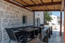 Villa in Putnikovic - Beachfront Villa Olive Mill with pool