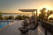 Villa in Maslenica - Beautiful Villa Katharina with pool