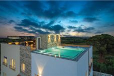 Luxusvilla Panorama mit Dachpool