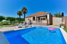 Ferienhaus in Benkovac - Holiday House Meri with pool