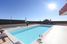 Villa in Poljica-Brig - Villa Amfora with heated pool, wellness and tennis