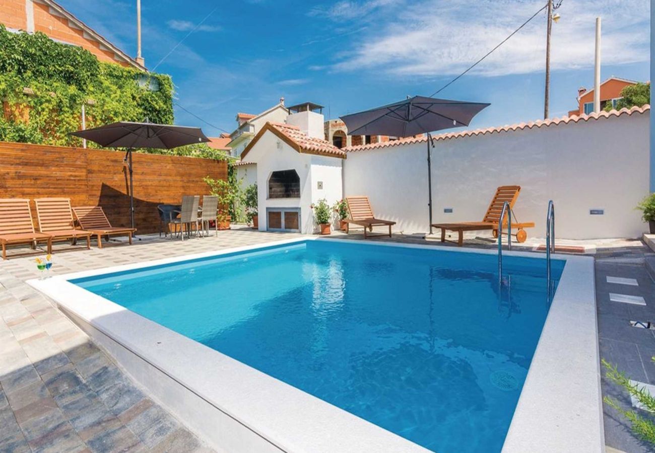Ferienhaus in Sveti Petar - Holiday house Bianca with pool