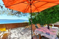 Ferienhaus in Sveti Petar - Beachfront Holiday home Maestral