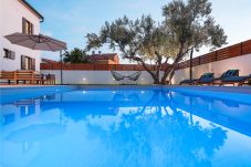 Villa in Sukošan - Villa Marta with heated pool and traditional taver