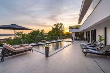 Villa in Maslenica - Villa Royal Hill with pool