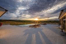 Villa in Sveti Filip i Jakov - Charming villa Viliska with heated pool