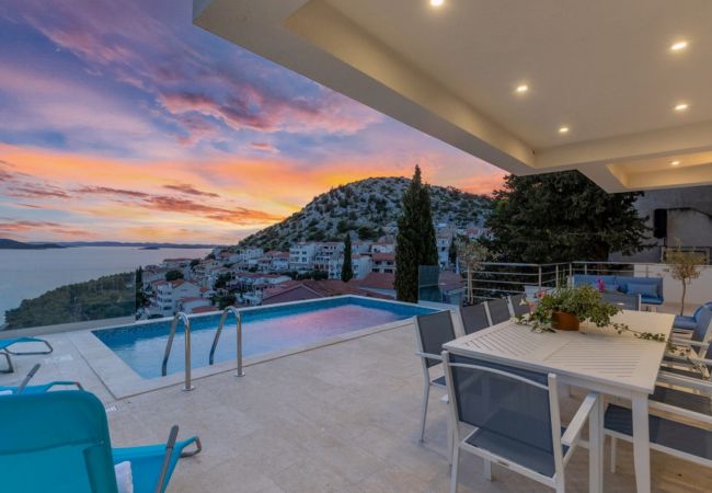 Villa in Drage - Luxury villa Fleur with pool