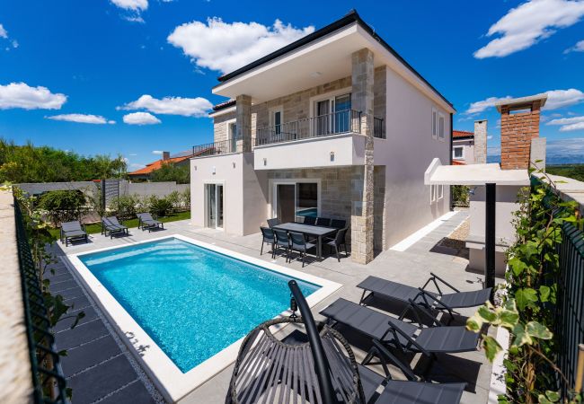 Villa in Crno - Villa Casa Coral With pool