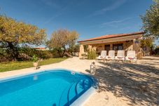 Villa in Budak - Villa Serena with pool