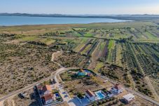 Villa in Vrana - Beautiful villa Lara in Vrana with pool