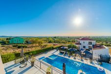 Villa in Vrana - Beautiful villa Lara in Vrana with pool