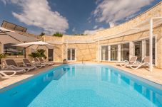 Villa in Ždrelac - 5* Unique luxury Villa Feriatum Lissa