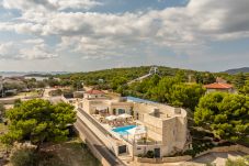 Villa in Ždrelac - 5* Unique luxury Villa Feriatum Lissa