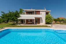 Villa in Privlaka - Olivar house with heated pool by the...