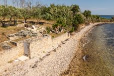 Villa in Privlaka - Olivar house with heated pool by the beach