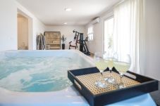 Villa in Maslenica - Seaview Villa Grota with a heated pool