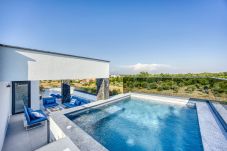 Villa in Zaton - Villa Elena with two pools and spa