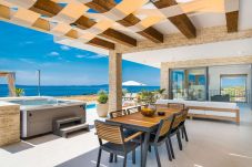 Villa in Novalja - 5* Luxury Seaview Villa Plant 4 with pool