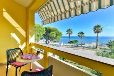 Apartment in Vir - Holiday Apartment Inga Blue with exit to the beach