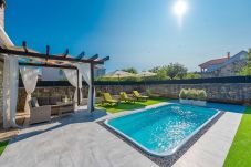 House in Pridraga - Dalmatian Holiday house Marcella with pool