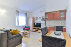 Apartment in Vir - Holiday Apartment Inga Brown with exit to the beac