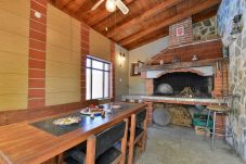 tavern, fireplace, dining area