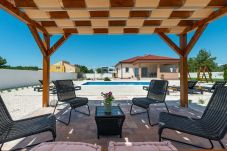 Villa in Zaton - Villa First Hill with heated pool