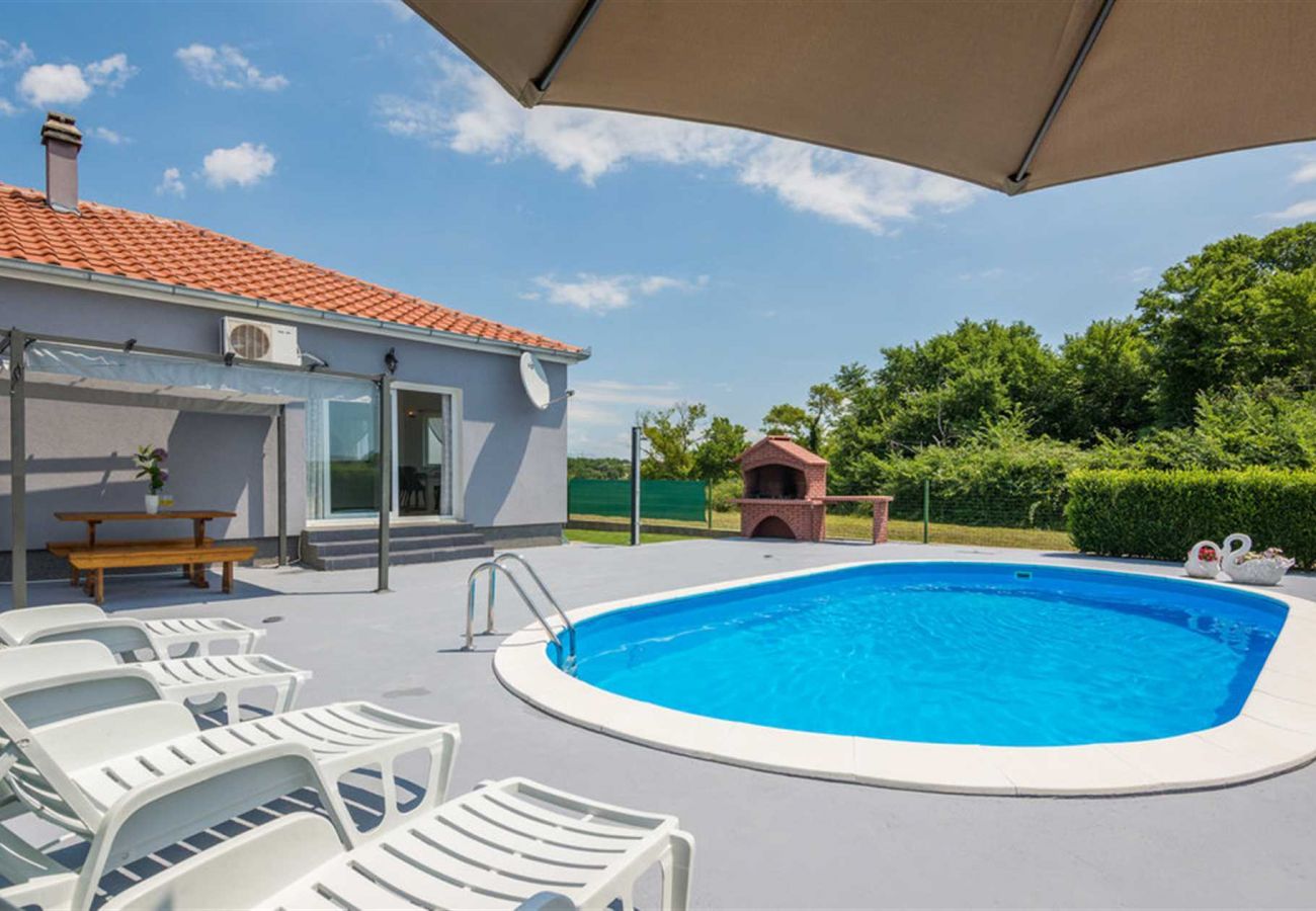 House in Murvica - Holiday house Flora with pool