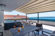 Villa in Maslenica - Modern Villa Futura with pool