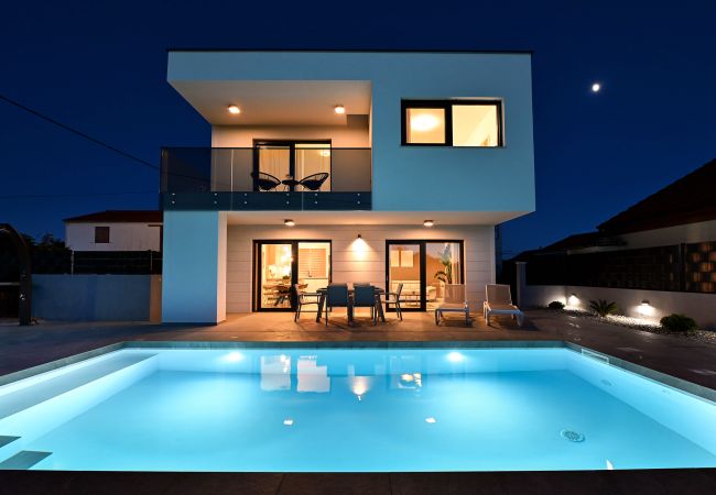 Villa in Kožino - Villa Nostro Porto with pool