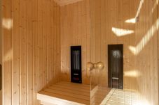 Villa in Donji Kašic - Villa Oliveto with pool