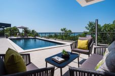 Villa in Maslenica - Villa Royal Hill with pool