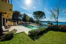 Villa in Mrljane - Villa Barotul with pool