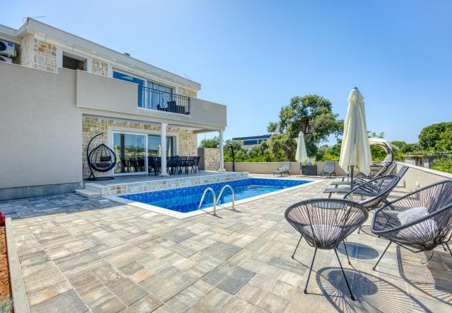 House in Bibinje - Holiday Home Solea with pool