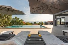 Villa in Maslenica - Seaview Villa A`More with heated pool