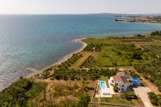Villa in Privlaka - Olivar house with heated pool by the beach