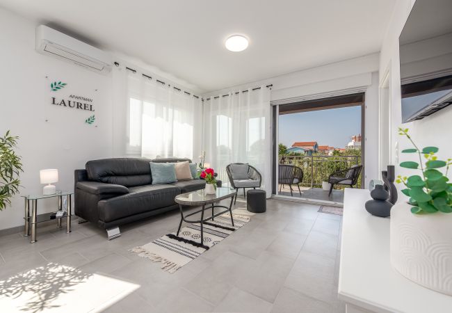 Apartment in Zaton - Apartment Laurel near the sea