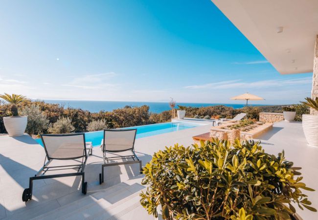 Villa in Novalja - 5* Luxury Seaview Villa Plant 6 with pool