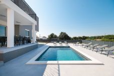 Villa in Murvica - Villa IviCasa with pool