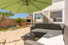 Villa in Policnik - Villa Ariane with pool