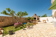 Villa in Policnik - Villa Ariane with pool